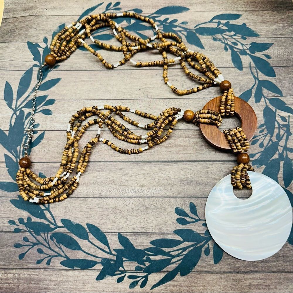 Wood Bead‎ Large Shell Disc Necklace 23 In B3